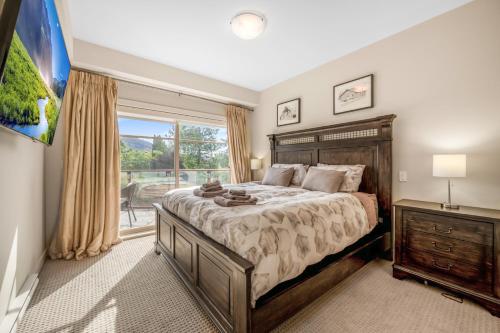 Top Floor Lakeview Condo at Copper Sky 509