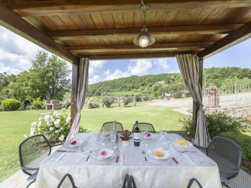 Holiday Home La Dama by Interhome in Poggioni