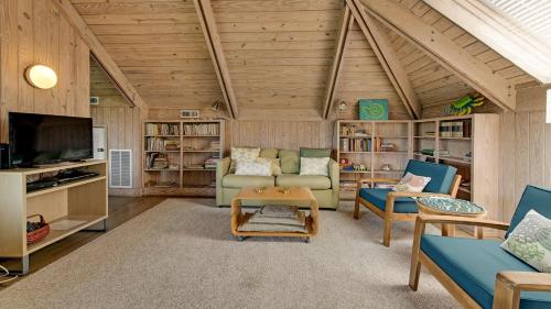 The Nautilus home by Peace Vacations - image 10