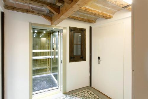 Two-Bedroom Apartment image 4