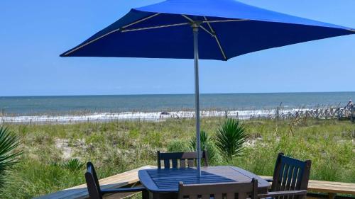 Sue's Way at Peace Vacations villa by Peace Vacations in Debidue Island (SC)