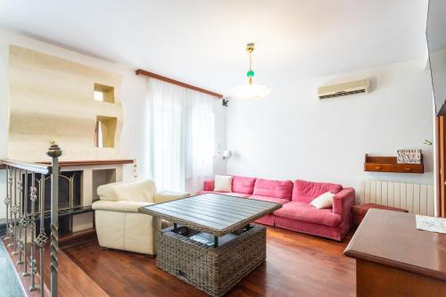 Villa Violeta with the sea view, 3 min walk to the beach, Split (photo 7)