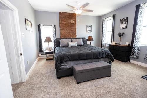 Cozy Haven at the footsteps of Harbor East in Baltimore, USA