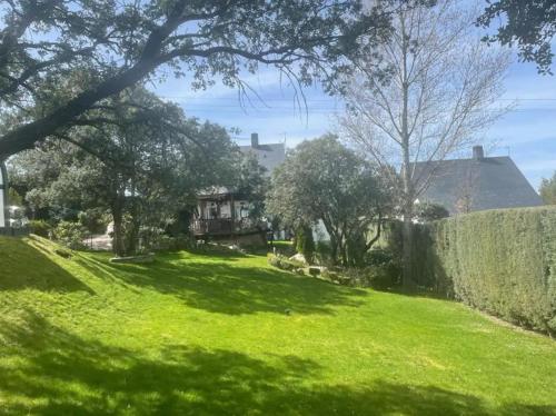 Villa con Jacuzzi exterior y Piscina cubiertos gîte à louer Los Ángeles de San Rafael