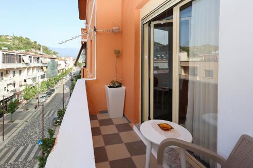 Two-Bedroom Apartment image 4