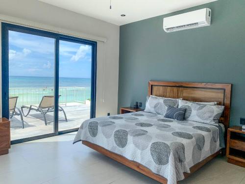 Seaside Villa 4 Beds, Private Pool, Amazing Views in Playa del Carmen, Mexico