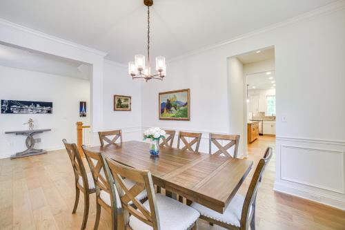 Near Horse Races and Golf - Home in Saratoga Lake! in Saratoga Springs, USA