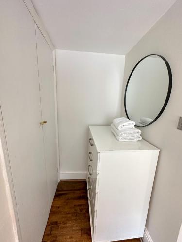 Bloomsbury Residences - image 12