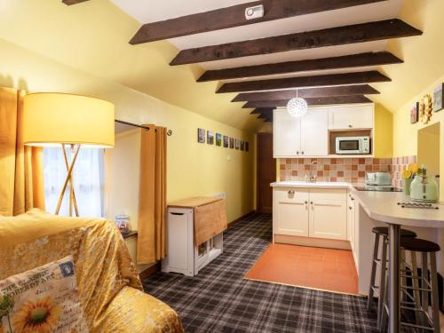 Holiday Home Sunflower Cottage by Interhome in Aberchirder