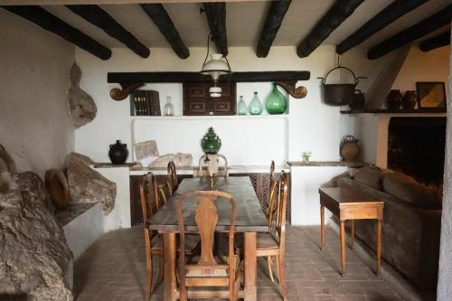 Mas Nou Casa rural con piscina y vistas espectaculares in Mont-ral