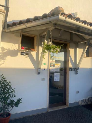 Airport Hotel - main image