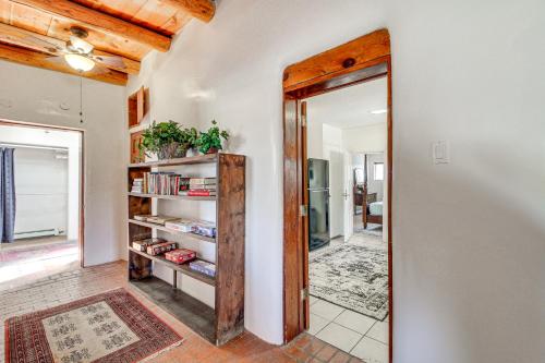 Adobe Home 8 Mi to Old Town Albuquerque! in Albuquerque, USA