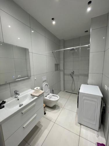 Franco Apartments, Tirana (photo 8)