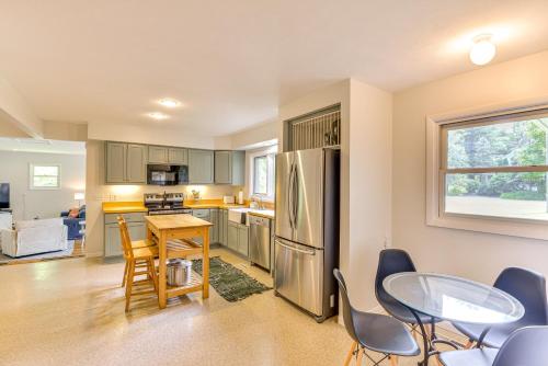 Charming Union Pier Home with Deck Half-Mi to Beach in Union Pier, USA
