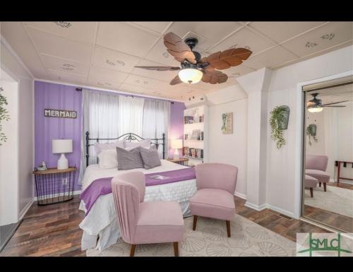 Deluxe King Suite room in Tybee Island Inn Bed & Breakfast