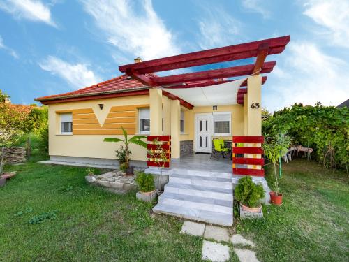 Holiday Home Violette by Interhome - Location saisonnière - Balatonmáriafürdő