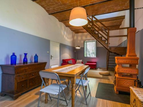 Holiday Home Legno by Interhome in Lorencana