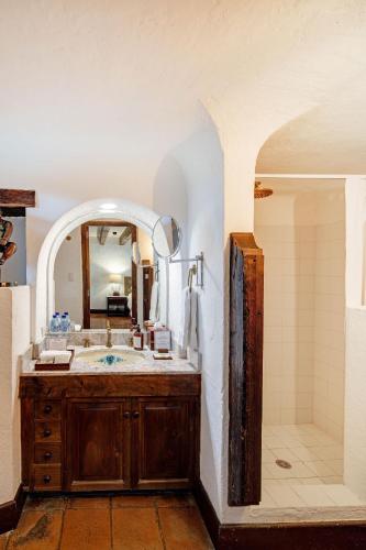 Las Cruces Boutique Hotel, Antigua Guatemala (foto 4)