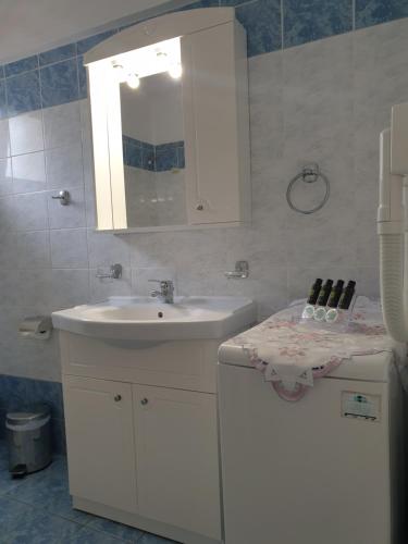 Makis Studios & Apartments, Poros (zdjęcie 10)
