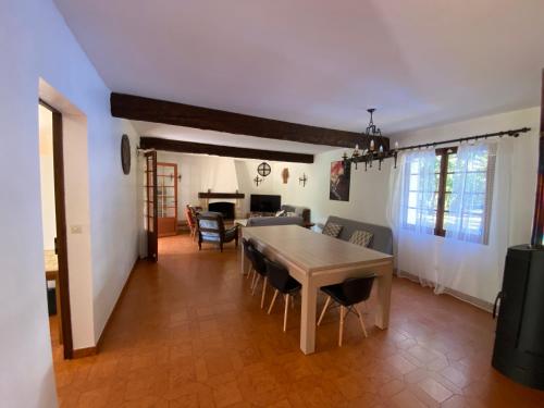 Villa la Commanderie in Ponteves