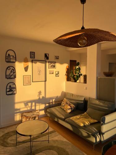 Lumineux et calme avec terrasse - parking gratuit in Aiguerelles