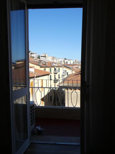 A' La GARE 6 A' La GARE 6