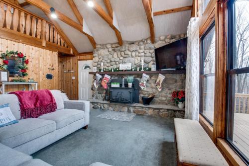 Secluded Poconos Cabin with Big Bass Amenities! - image 4