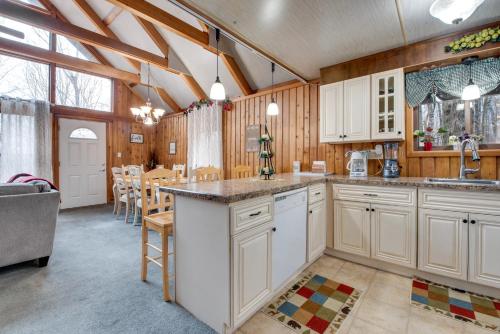 Secluded Poconos Cabin with Big Bass Amenities! - image 10