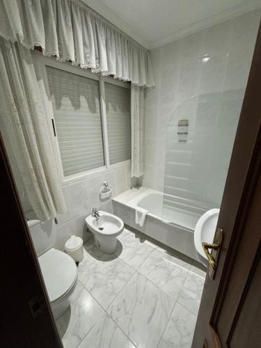 Hotel Xacobeo - image 6