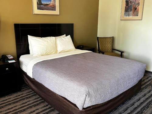 1 queen bed