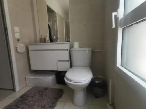 Vannituba, Appartement charmant à Viroflay avec terrasse & parking (Appartement charmant a Viroflay avec terrasse & parking) in Chaville
