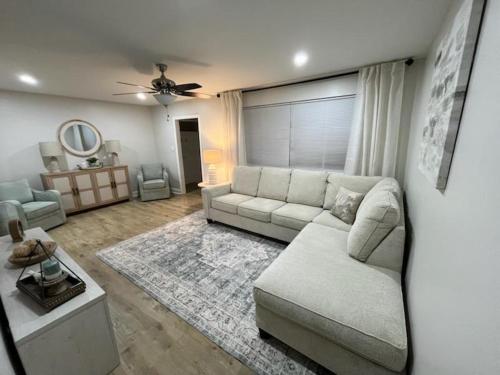 Charming Springboro house near historic downtown in สปริงโบโร (OH)