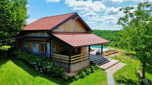 Viesnīcas āriene, Silver Juglans Holiday Home in Grabovnica