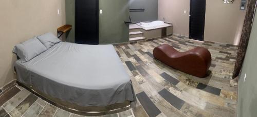 Auto hotel el Búho in Manlio Fabio Altamirano, Mexico