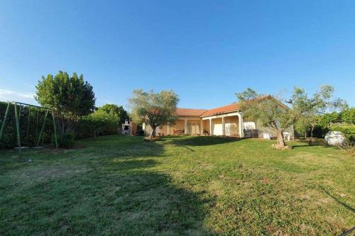 Apartments with a parking space Vodnjan, Fazana - 22532