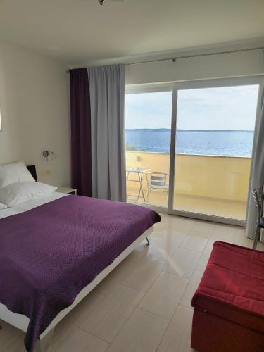 Rooms by the sea Rtina - Miletici, Zadar - 23280, Ražanac (fotografie 3)
