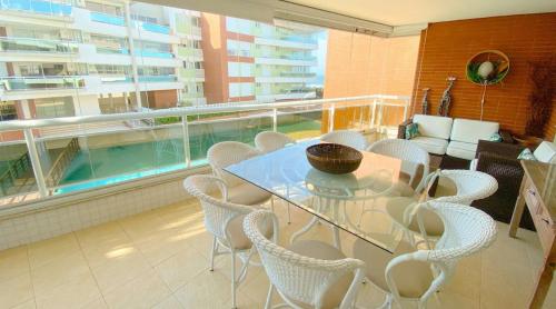 Apartamento com vista para o mar no Águas da Brava Residence (Apartamento com vista para o mar no Aguas da Brava Residence) in Praia Brava