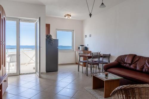 One-Bedroom Apartment with Balcony and Sea View room in Apartments by the sea Vir - 23426