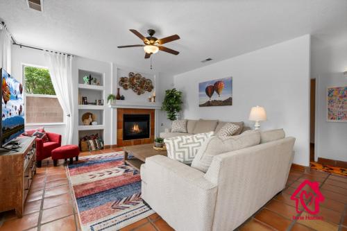 Gusto Retreat Modern Serenity - An Irvie Home