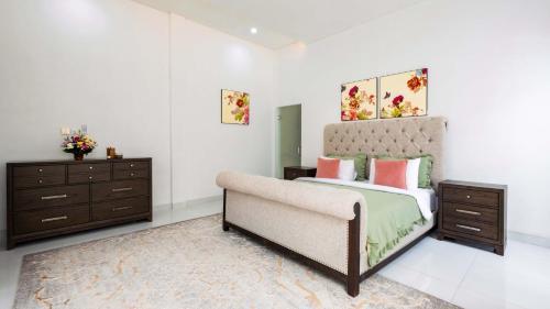 Villa Latima by Villa Finder - image 2