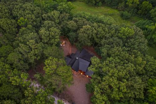 Meadows Edge Cabin in Broken Bow, USA