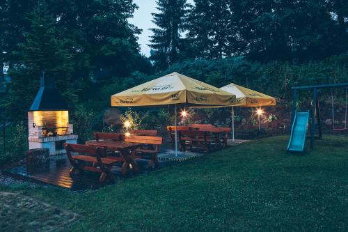 Kert, Apartmany Barto21 in Rokytnice V Orl. Horach