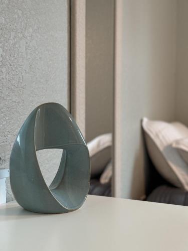 Contemporary Haven Stylish and Comfortable Space Contemporary Haven Stylish and Comfortable Space