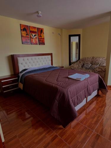 1 king bed, 1 sofa bed
