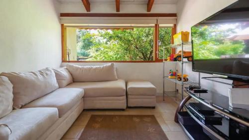 Casa Male Beautiful House in Avandaro with Garden in Valle de Bravo, Mexico