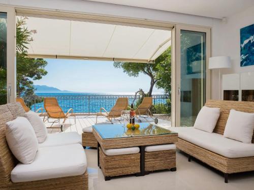 Nice apartment in Gradac, Gradac