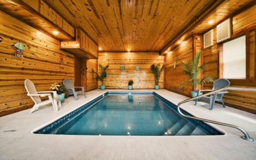 Cliffside Mountain View