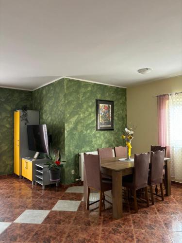 Apartment and Room Marlen in Rovinjsko Selo