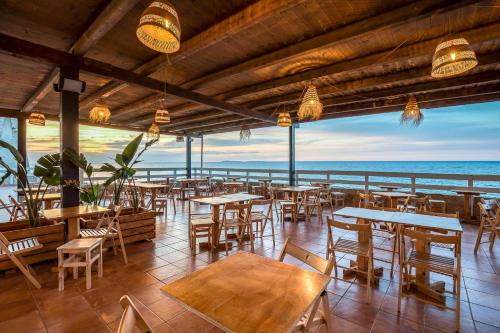 Pub/Lounge, Cala del Principe Wild & Nature Resort in San Nicandro Garganico