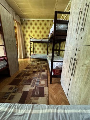 4 bunk beds